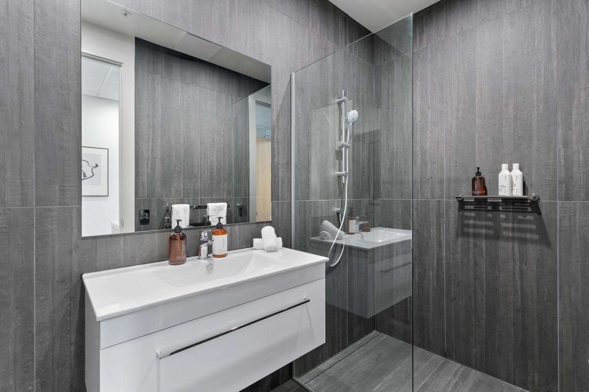 קווינסטאון 12Th Avenue Suites מראה חיצוני תמונה