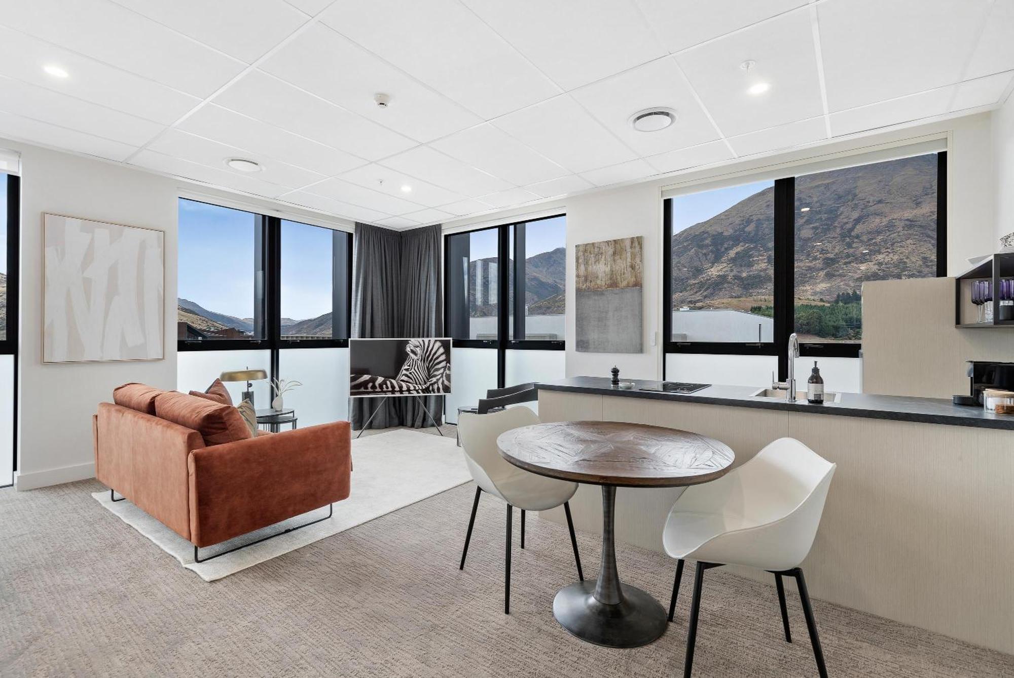 קווינסטאון 12Th Avenue Suites מראה חיצוני תמונה