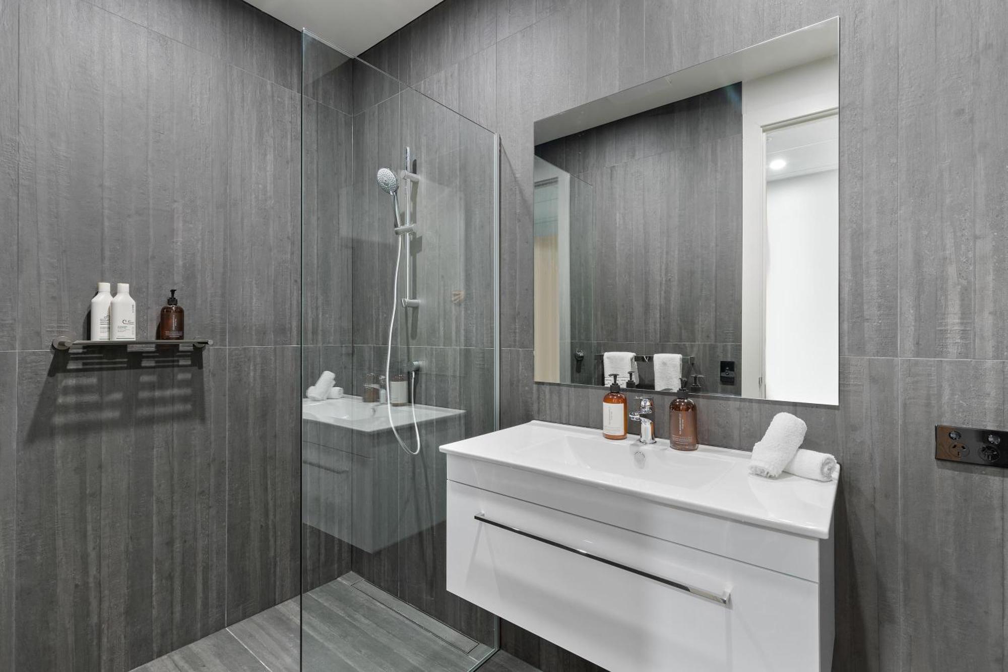 קווינסטאון 12Th Avenue Suites מראה חיצוני תמונה